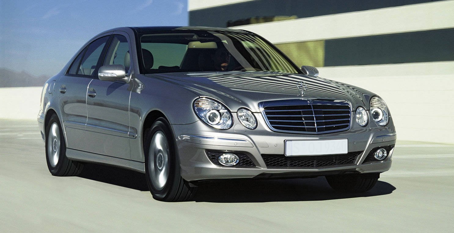 MERCEDES-BENZ E-211 EVO 2008